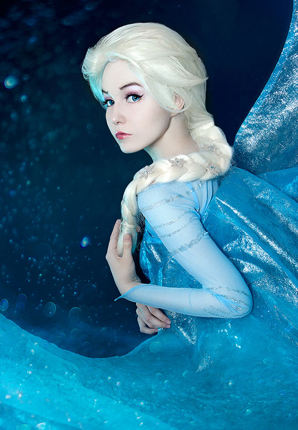 Cosplay Friday: Frozen by techgnotic on DeviantArt